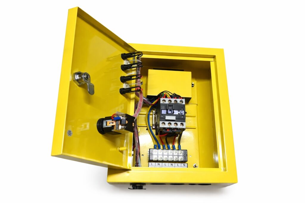 Funcionamiento automático y conexión sencilla